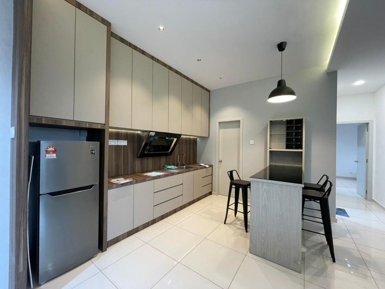 The Horizon 3br Magnolia -by Goswell Apartment *